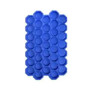 Produkt Toro Tvořítko na led 37 kostek, 19,5 x 11,5 x 2,5 cm