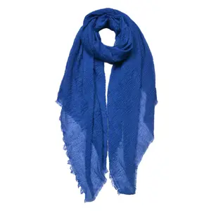 Produkt Modrý dámský šátek - 90*180 cm Clayre & Eef