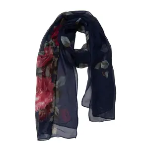 Produkt Modrý dámský šátek s růžemi Women Print - 50*160 cm Clayre & Eef