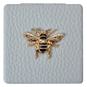 Šedé příruční zrcátko do kabelky se včelkou - 6*6 cm Clayre & Eef