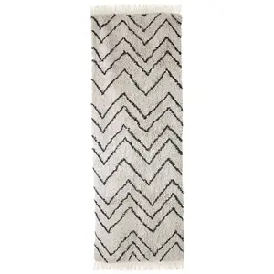 Béžový bavlněný koberec s cikcak vzorem ZigZag - 75*220cm HKLIVING