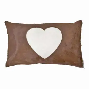 Produkt Hnědý kožený polštář se srdcem (bos taurus taurus) - 50*30*5cm Mars & More